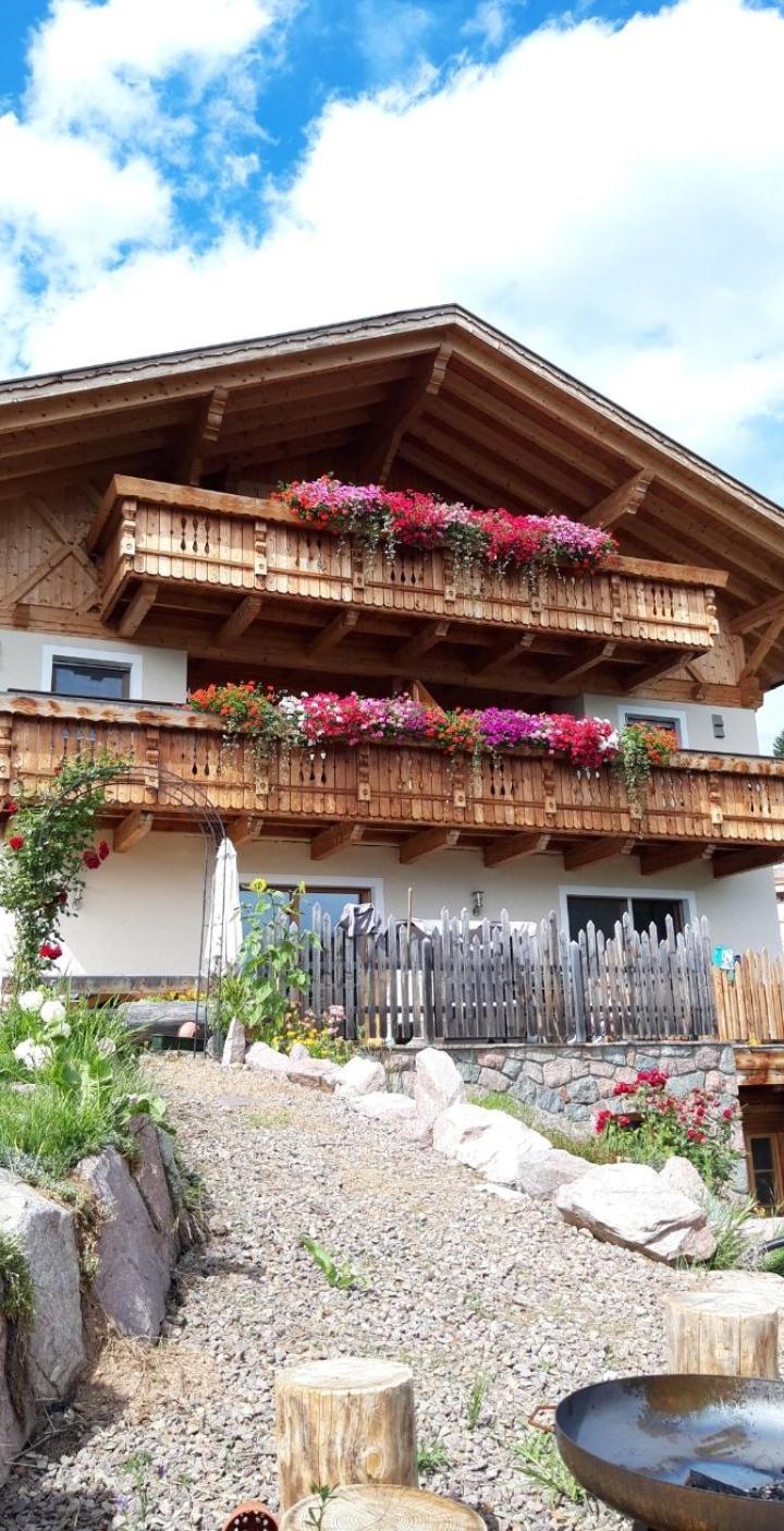 Apartamento Schwabl Auf Der Ebene Meltina Exterior foto