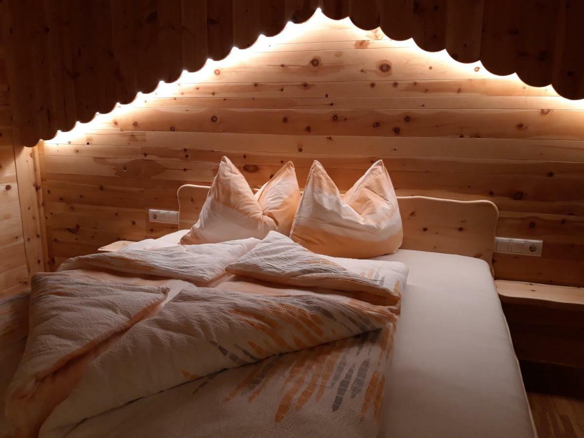 Apartamento Schwabl Auf Der Ebene Meltina Exterior foto